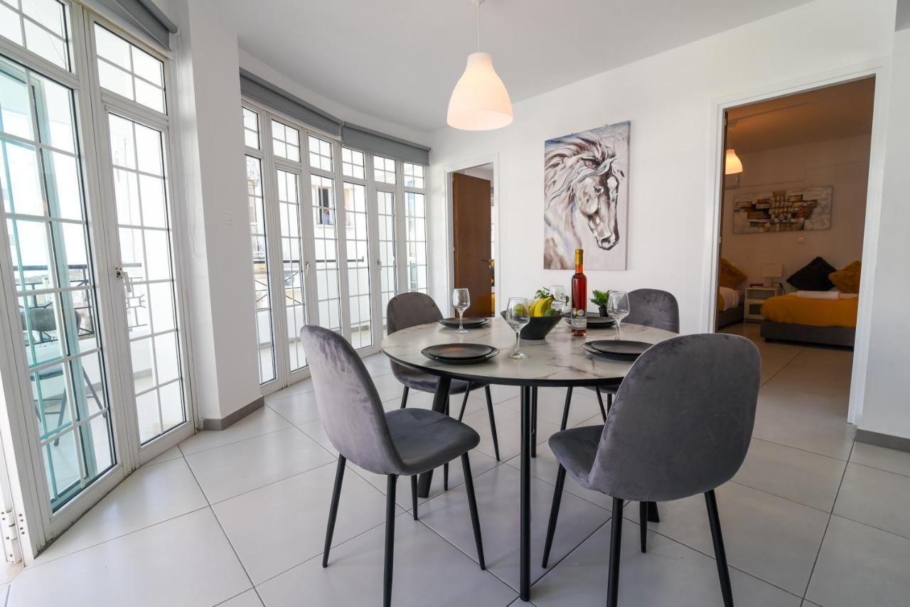 Jana'S 2-Br Apartment In Lárnaka Eksteriør bilde